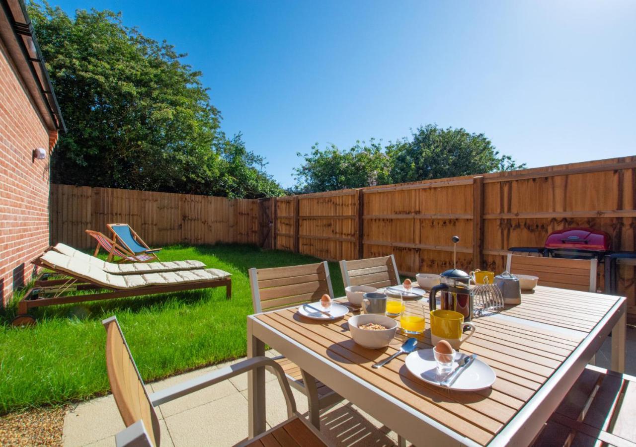 Samphire Cottage Mundesley Exterior photo