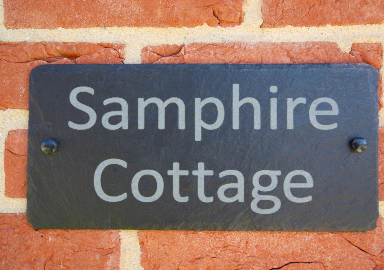 Samphire Cottage Mundesley Exterior photo